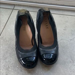 Anyi Lu Cap Toe Pump Black Leather Heels